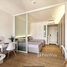 Студия Квартира в аренду в Triple Y Residence, Wang Mai