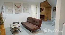 ยูนิตมือสองและให้เช่า