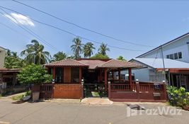 Buy 3 bedroom Shophouse with Bitcoin at in Bueng Kan, Thailand