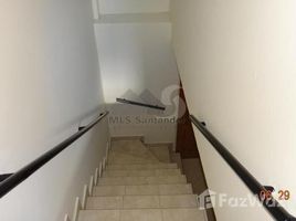 4 Habitaciones Casa en venta en , Santander CRA. 17W # 60-14 PRADOS DEL MUTIS, Bucaramanga, Santander