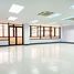 94 кв.м. Office for rent at Asoke Towers, Khlong Toei Nuea