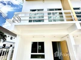 2 Habitación Adosado en venta en Chiang Mai, Suthep, Mueang Chiang Mai, Chiang Mai