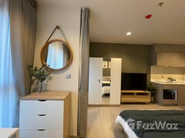 Studio Apartment for rent at Life Asoke Rama 9, Makkasan, Ratchathewi