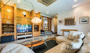 4 Bedrooms House for sale in Sam Sen Nok, Bangkok 