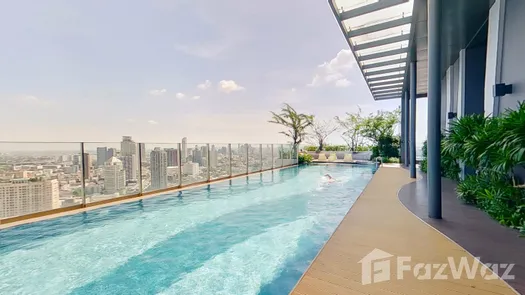 3D Walkthrough of the Communal Pool at Rhythm Sukhumvit 42