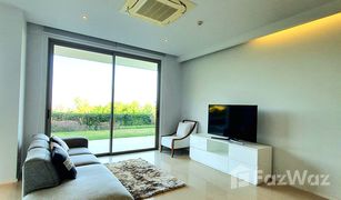 2 Bedrooms Condo for sale in Bang Sare, Pattaya Heights Condo By Sunplay