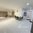 2 спален Квартира в аренду в SR Complex condo, Nong Pa Khrang, Mueang Chiang Mai, Чианг Маи