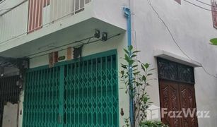 Studio House for sale in Si Lom, Bangkok 