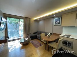 1 Schlafzimmer Wohnung zu vermieten im Via Botani, Khlong Tan Nuea, Watthana, Bangkok