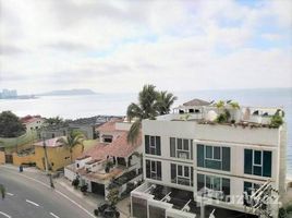 Oceanfront Apartment For Rent in San Lorenzo - Salinas で賃貸用の 3 ベッドルーム アパート, Salinas, サリナス