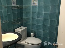 Студия Квартира в аренду в Baan Sukhumvit 36, Khlong Tan, Кхлонг Тоеи