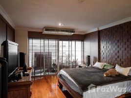 4 Bedroom Apartment for sale at Sathorn Park Place, Thung Mahamek, Sathon