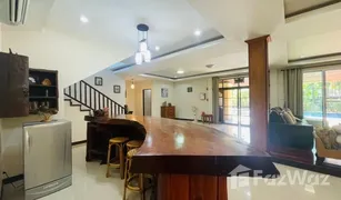 8 Bedrooms Villa for sale in San Phisuea, Chiang Mai Lanna Ville