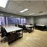 26 кв.м. Office for rent at Serm Mit Tower, Khlong Toei Nuea, Щаттхана