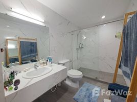 3 спален Кондо в аренду в D.S. Tower 1 Sukhumvit 33, Khlong Tan Nuea, Щаттхана