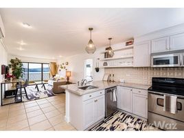 2 спален Квартира на продажу в Vista Marina: Beautiful and recently remodeled Ocean view condo in Flamingo Beach, Santa Cruz