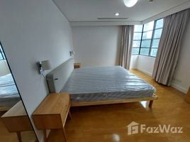 3 спален Кондо в аренду в Tipamas Suites, Thung Mahamek, Сатхон