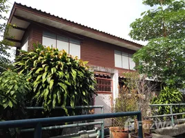 4 Bedroom House for sale in Bang Lamphu Lang, Khlong San, Bang Lamphu Lang