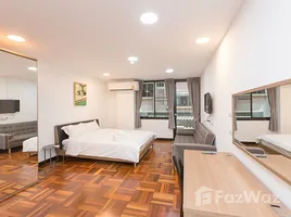 Studio Apartment for rent at PSJ. Penthouse, Khlong Toei