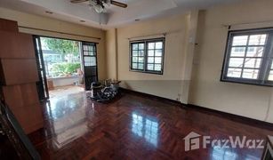 3 Schlafzimmern Haus zu verkaufen in Bang Talat, Nonthaburi Sarawan Ville
