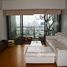 2 Bedroom Apartment for sale at The Met, Thung Mahamek, Sathon