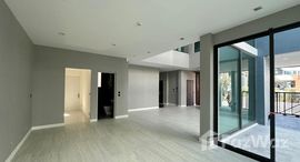 Available Units at The Gentry Phatthanakan 2