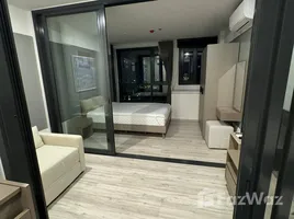 1 Bedroom Condo for sale at XT Huaikhwang, Din Daeng, Din Daeng