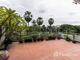 3 Bedroom Apartment for rent at 3 BR town house with large terrace for rent Tonle Bassac, Chak Angrae Leu, Mean Chey