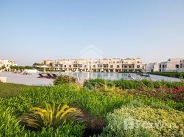 4 غرفة نوم فيلا للبيع في Bayti Townhouses, Al Hamra Village