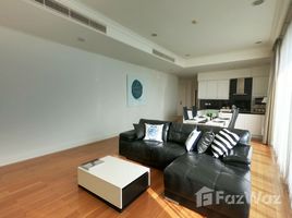 在Royce Private Residences租赁的2 卧室 公寓, Khlong Toei Nuea