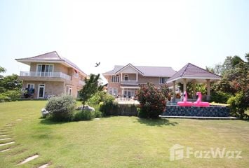 Houses with Private Pool for Rent in Cha Am Phetchaburi Page 2