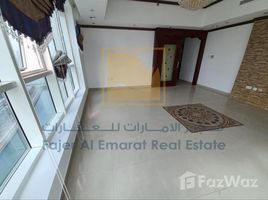 2 спален Квартира на продажу в Palm Towers, Al Soor, Al Qasemiya