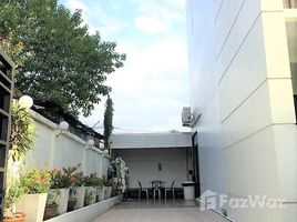 3 Bedrooms Townhouse for sale in Bang Kraso, Nonthaburi Leaton Town