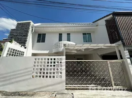 บ้านเดี่ยว 2 ห้องนอน ให้เช่า ในทำเล ลาดพร้าว, กรุงเทพมหานคร, ลาดพร้าว, ลาดพร้าว, กรุงเทพมหานคร, ไทย