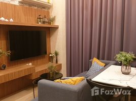 2 Bedroom Condo for sale at Noble Revolve Ratchada, Huai Khwang