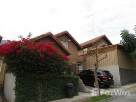 3 Bedroom House for sale at Huechuraba, Santiago