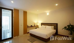 3 Bedrooms Condo for sale in Khlong Tan Nuea, Bangkok Thavee Yindee Residence