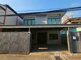 บ้านเดี่ยว 3 ห้องนอน ให้เช่า ในทำเล บางซื่อ, กรุงเทพมหานคร, บางซื่อ, บางซื่อ