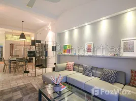3 chambre Appartement à vendre à Renovated 3 BR apartment Riverside $190000., Phsar Chas