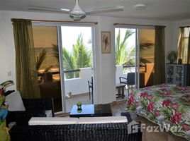 2 Habitaciones Casa en venta en Crucita, Manabi Beachfront House for Sale in Manabi