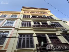4 Phòng ngủ Nhà mặt tiền for sale in Dich Vọng Hầu, Cầu Giấy, Dich Vọng Hầu