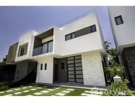 3 Habitaciones Casa en venta en , Nayarit 22 Paseo de Las Flores Villa 1 09, Riviera Nayarit, NAYARIT