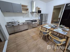 2 Schlafzimmer Reihenhaus zu vermieten im Original Dockkhun, Rawai