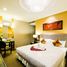 3 Bedroom Condo for rent at Urbana Sathorn, Thung Mahamek, Sathon, Bangkok