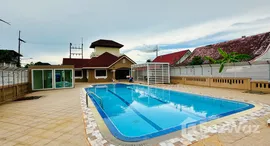 Verfügbare Objekte im Wantana Village