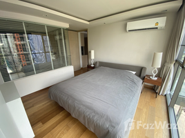 1 спален Квартира на продажу в Via Botani, Khlong Tan Nuea