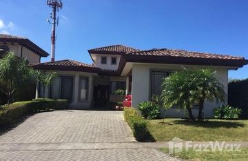 Condominium For Sale in Barrio Socorro in , Heredia