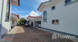 Unités disponibles à Pozos de Santa Ana
