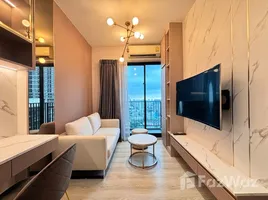 1 chambre Condominium à louer à , Huai Khwang