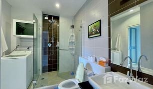 2 Bedrooms Condo for sale in Chang Phueak, Chiang Mai Convention Condominium